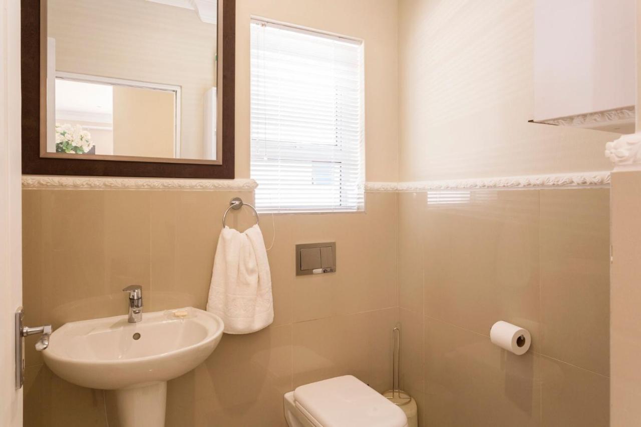 The Studio Apartment Port Elizabeth Exterior photo