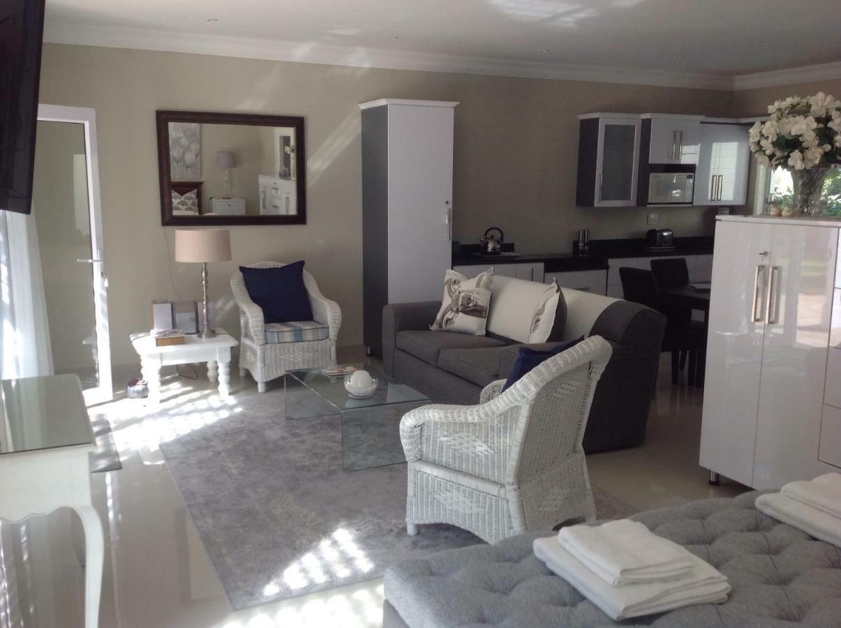 The Studio Apartment Port Elizabeth Exterior photo